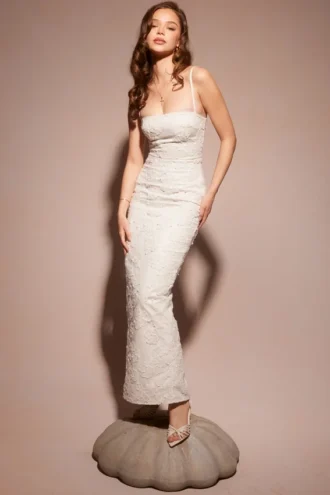 Eva witte maxi-jurk met bloemenkant