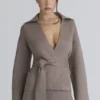 Fallon Taupe wollen jassen