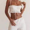 Federica witte bralette met broderie anglaise als top