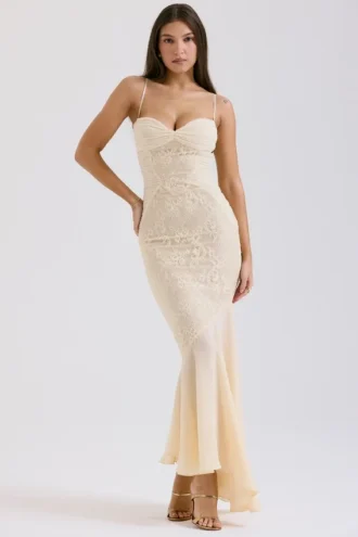 Felicia Vanille Chiffon & Kanten Avondjurk