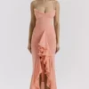 Gabbi Peach Mesh-avondjurk met ruches aan de voorkant