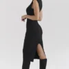 Gaia zwarte midi-jurk met col van kasjmiermix