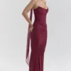 Hallie Cabernet strapless korset met sjaal