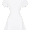 Hameda witte mini-jurk met pofmouwen