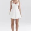 Harriet witte halter mini-jurk met broderie anglaise