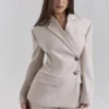 Hudson beige Blazer met zandloperfiguur