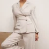 Hudson beige Blazer met zandloperfiguur