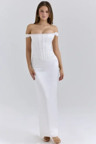 Isis ivoorkleurige satijnen corset maxi-jurk