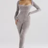 Isis Mink Jumpsuit van zware chenille voor thuis