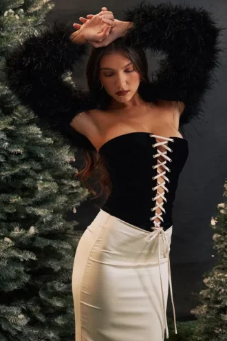 Jaina zwarte & vintage crèmekleurige strapless korsettenjurk