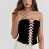 Jaina zwarte & vintage crèmekleurige strapless korsettenjurk