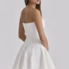 Jemima witte strapless mini-jurk met op maat gemaakte broderie anglaise-kant