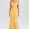 Joan Apricot maxi-jurk met vetersluiting aan de achterkant