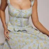 Juana zachtblauwe katoen-top met vintage bloemenprint