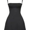 Kara zwarte mini-jurk