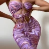 Kasia paarse midi-jurk met uitgesneden details