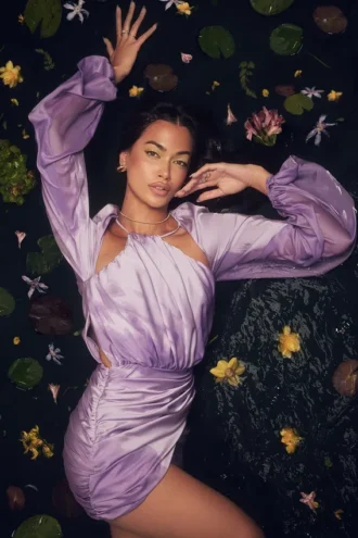 Kate Orchid satijnen mini-jurk met overslag aan de voorkant