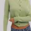 Kenmerkend vest van matcha-kasjmier en merinowol