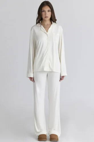 Klassieke pyjama’s Ivoor Zachte modale pyjama-set