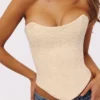 Larra Vintage ivoorkleurige strapless kanten korsetten-top
