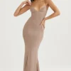 Loren Latte korset maxi-jurk