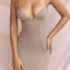 Loren Latte korset maxi-jurk
