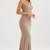 Loren Latte korset maxi-jurk