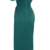 Loretta smaragdgroene satijnen off-shoulder jurk
