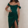 Loretta smaragdgroene satijnen off-shoulder jurk