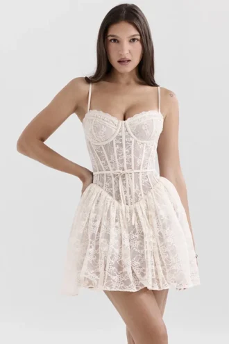 Louisa Vintage crèmekleurige kanten mini-jurk