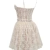 Louisa Vintage crèmekleurige kanten mini-jurk