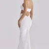 Lyra witte katoenen maxi-rok met V-rug en drapering