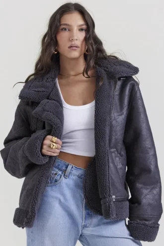 Madden grijs veganistisch shearling pilotenjas