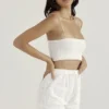 Mae witte short met broderie anglaise