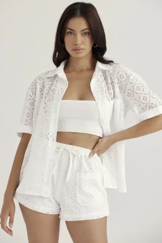 Carrie wit broderie anglaise overhemd