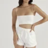 Mae witte short met broderie anglaise
