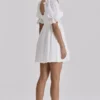 Maisie witte broderie anglaise Regency babydoll mini-jurk