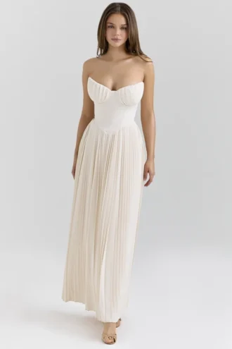 Marcella ivoorkleurige georgette maxi-jurk met plooien