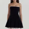 Marilla zwarte fluwelen strapless jurk