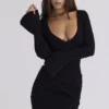 Mila zwarte maxi-jurk met fluitmouwen