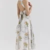 Minerva Zachtblauwe Midi-jurk van chiffon met vintage lintprint