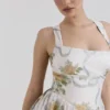 Minerva Zachtblauwe Midi-jurk van chiffon met vintage lintprint