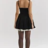 Minimoiselle zwarte fluwelen tule mini-jurk