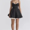 Minimoiselle zwarte tule mini-jurk