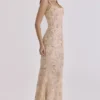 Naima Peach met de hand geborduurde corset maxi-jurk – Limited Edition