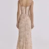 Naima Peach met de hand geborduurde corset maxi-jurk – Limited Edition