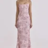 Naima Roze Handgeborduurde Korset Maxi-jurk – Limited Edition