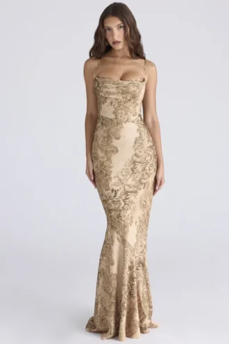 Nalani gouden satijnen maxi-jurk met patroon – Limited Edition