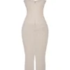 Nalini zandkleurige maxi-jurk van stretch mesh