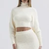 Nyala Crème Zachte Bouclé Gebreide Cropped Truien